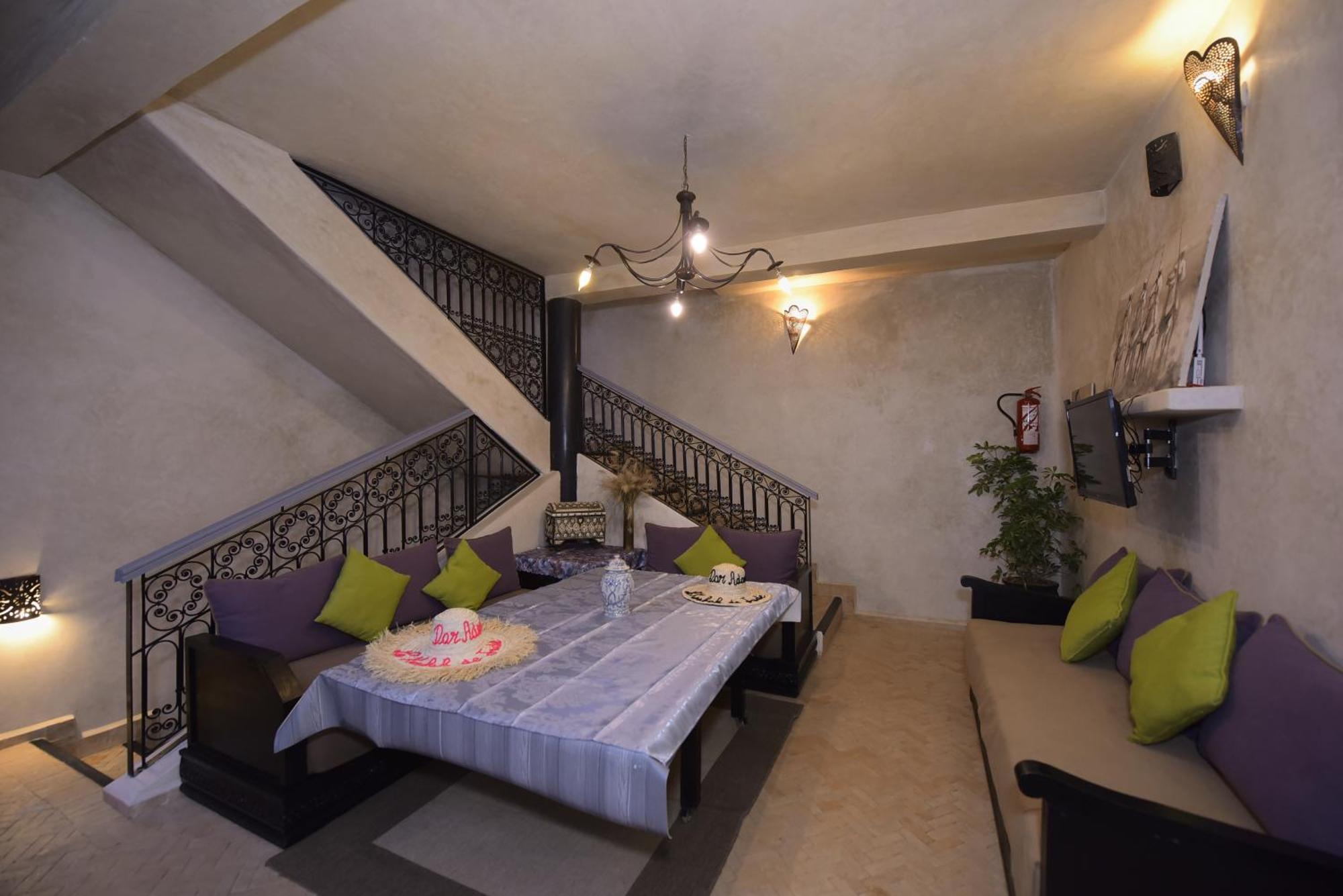 Privatisée Avec Piscine Chauffée, Jacuzzi, Service Hôtelier Marrakesh
