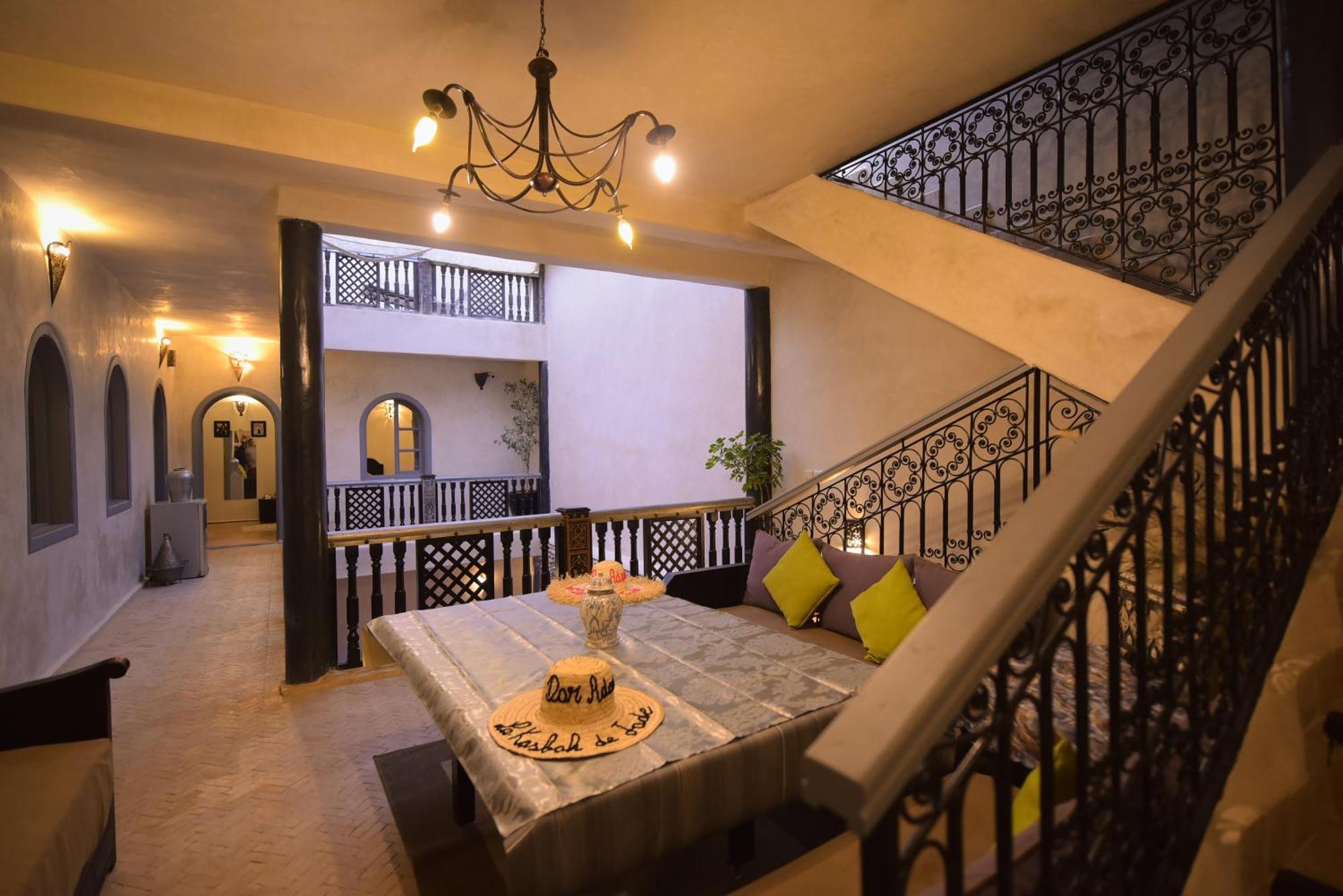 Pensión Privatisée Avec Piscine Chauffée, Jacuzzi, Service Hôtelier Marrakesh